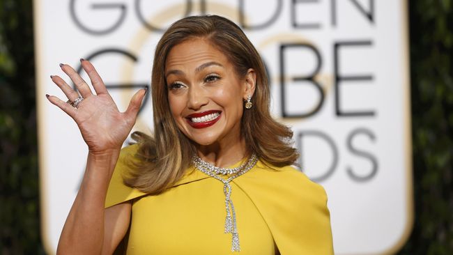 Meski sudah berpisah pada 2014 lalu, Jennifer Lopez masih 'kembali' ke mantannya, Marc Anthony dalam video lagu terbaru, 'Ni Tu Ni Yo'.