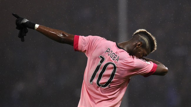 Manchester United hanya tinggal menyepakati satu pasal lagi untuk bisa mendapatkan Paul Pogba: menanggung seluruh biaya agen pemain.
