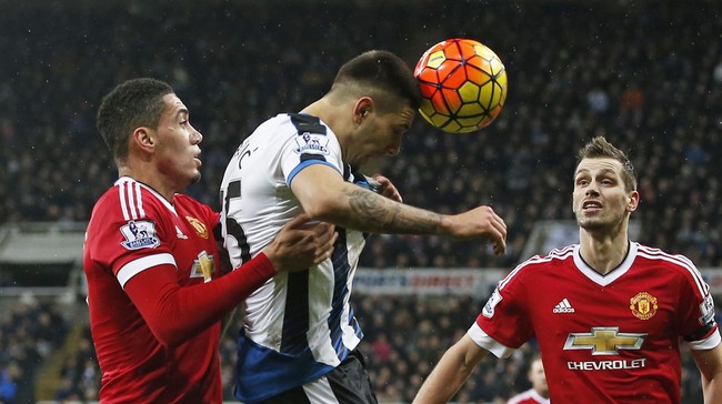 Wayne Rooney kini jadi pemain dengan gol penalti terbanyak dalam sejarah Manchester United di Liga Inggris.