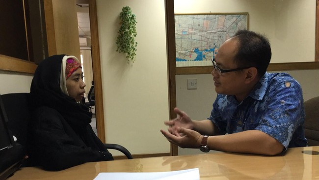 Seorang TKI di Arab Saudi berhasil dibebaskan dari majikannya pada Selasa (12/1), mengakhiri penderitaan selama 15 tahun kerja paksa tanpa bayaran.