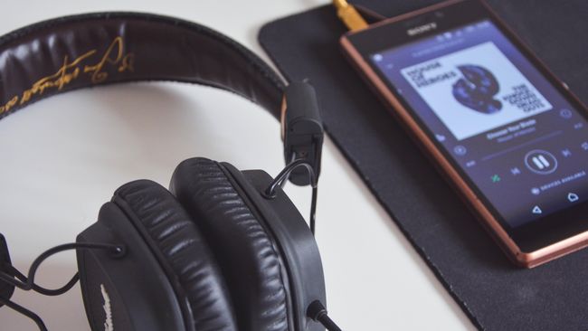 Berikut daftar playlist lagu-lagu jelang berakhir September dari Wake Me Up When September Ends hingga September Song.