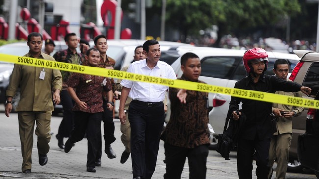 Menkopolhukam Luhut Panjaitan menegaskan hal tersebut setelah melihat video aksi teror di Thamrin saat melakukan rapat koordinasi di Polda Metro Jaya.
