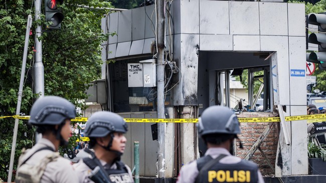 Para pemimpin dunia mengecam serangan teroris di pusat kota Jakarta kemarin (14/1) yang menewaskan tujuh orang.