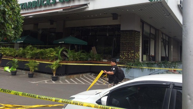 Seluruh gerai Starbucks di Jakarta akan ditutup untuk menghindari risiko, sampai ada pemberitahuan lebih lanjut dari Starbucks Corporation.