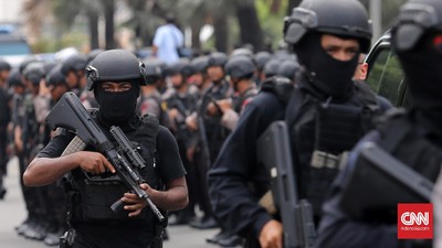 Pengajuan anggaran tambahan oleh Polri pada APBN-P 2016 dialokasikan dalam rangka peningkatan penanganan terorisme, khususnya penguatan operasi Densus.