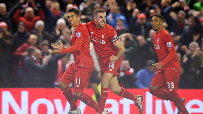 Liverpool sukses menekuk MU 2-0 di laga pertama babak 16 Besar Liga Eropa berkat penalti Daniel Sturridge dan gol Roberto Firmino.