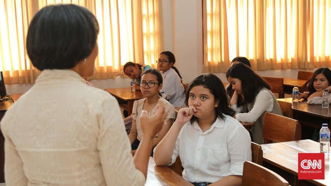 Anak-anak sering merasa jenuh belajar. Kemungkinan karena ada pemahaman yang salah kaprah mengenai belajar. Apa saja itu?
