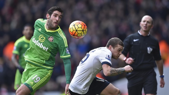Tottenham Hotspur ketinggalan lebih dulu oleh Sunderland, namun Christian Eriksen berhasil menyamakan kedudukan 91 detik kemudian.