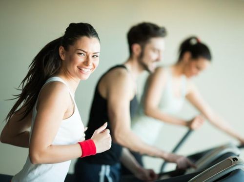 Rajin Fitness Tapi Tubuh Nggak Berotot Juga? Begini Kata Dokter Rajin Fitness Tapi Tubuh Nggak Berotot Juga? Begini Kata Dokter