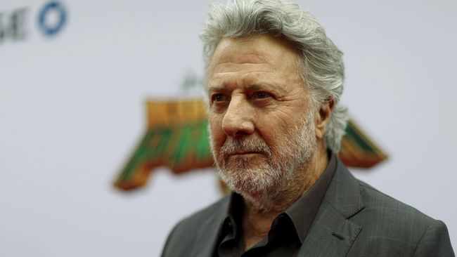Tiga perempuan kembali menuding aktor pemenang Oscar Dustin Hoffman melakukan pelecehan seksual terhadap mereka.