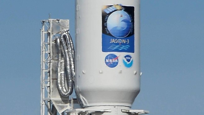 SpaceX merampungkan pengiriman roket berisi misi rahasia, Zuma milik pemerintah AS ke orbit rendah Bumi pada Minggu (7/1).