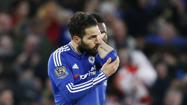 West Ham United dikabarkan siap bersaing dengan AC Milan untuk mendapatkan tanda tangan Cesc Fabregas dari Chelsea.