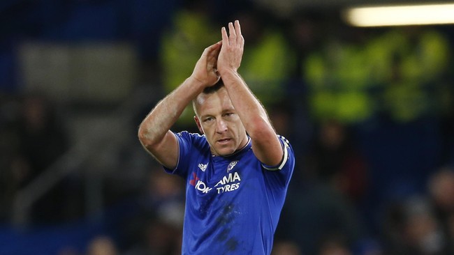 Manajer Arsenal Arsene Wenger menegaskan bahwa timnya tak mungkin mendapatkan John Terry yang kontraknya tak diperpanjang di Chelsea.