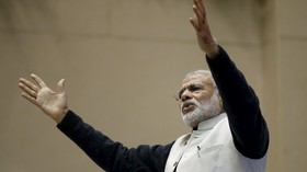 Jas Termahal PM India Catat Rekor Dunia