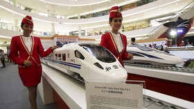 Pekerja China Ukur Jalan di Bekasi, PT KCIC Minta Maaf