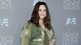 Melissa McCarthy Tidak Diundang Main 'Gilmore Girls'
