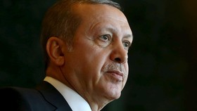 Erdogan Telepon Mahmoud Abbas soal Normalisasi Turki-Israel