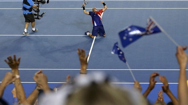 Potret Aneka Warna Busana di Lapangan Australia Terbuka