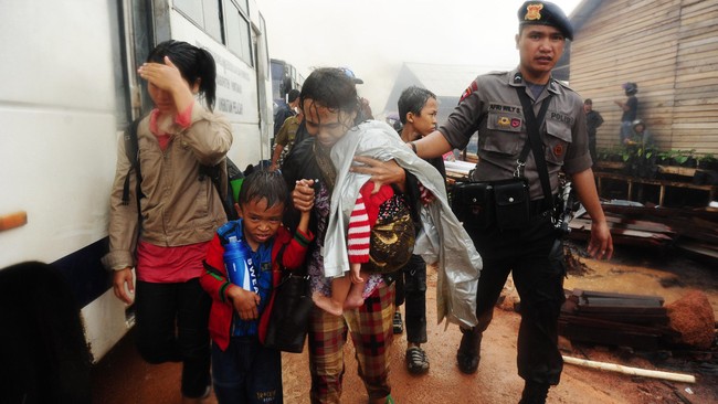 Diketahui ada banyak di antara pengikut Gafatar yang disinyalir tidak sadar telah terseret pada gerakan dan aktivitas keagamaan yang menyimpang.