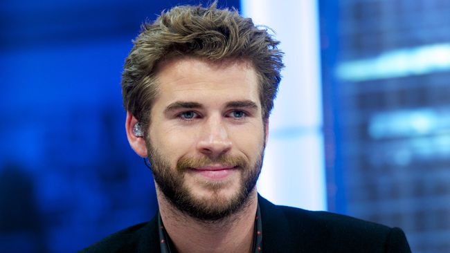Liam Hemsworth didapuk sebagai Selebriti Pria Vegan Terseksi 2016 oleh PETA, lembaga pencinta hewan.