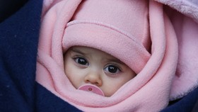 Yang Perlu Diketahui Sebelum Ajak Bayi Naik Pesawat
