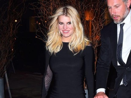 Trik Jessica Simpson agar si Kecil Disiplin Waktu untuk Tidur