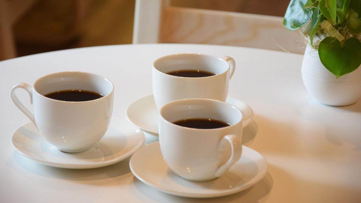 5 Efek Kebanyakan Minum Kopi Pahit Setiap Hari