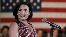 Demi Lovato Disebut Pesta Semalam Suntuk sebelum Overdosis