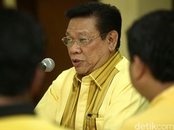 Agung Laksono: Ada Penumpang Liar Embuskan Munaslub, Hentikan!