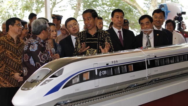 Menko Kemaritiman Luhut Binsar Panjaitan menyatakan biaya studi kelayakan akan didanai dari APBN, bukan oleh calon investor peminat proyek.