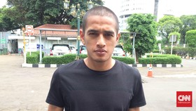 Kapten Semen Padang Menangis Dengar Kabar Choirul Huda