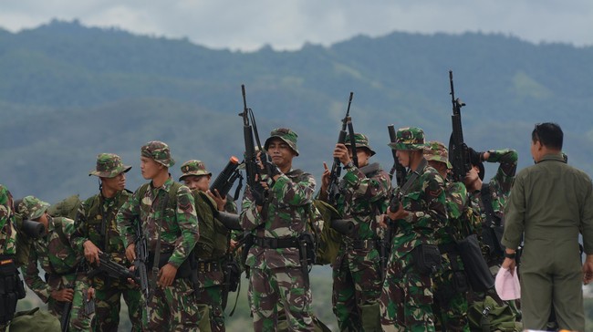 Dalam rapat kerja bersama Komisi III DPR, Kepala BNPT Tito Karnavian berpendapat, wilayah Poso sangat mendukung terbentuknya radikalisasi.
