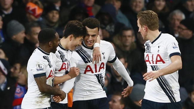 Kemenangan Tottenham Hotspur 1-0 atas Watford City, Sabtu (6/2), cukup untuk menggeser posisi Manchester City dari peringkat kedua Liga Primer Inggris.