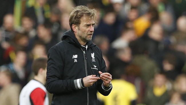 Pelatih Liverpool itu mengaku tak bahagia melihat penampilannya saat dikalahkan Leicester City.