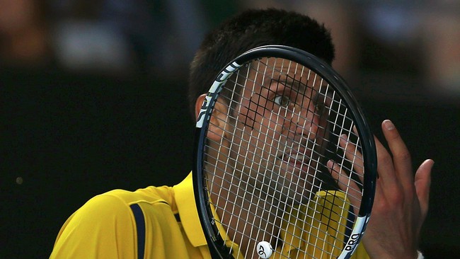 Novak Djokovic yang belum kalah di satu set pun di Australia Terbuka berhadapan dengan lawan yang memaksanya memeras banyak keringat.