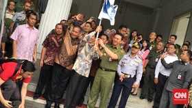 Ahok ingin Bus PNS Angkut Masyarakat