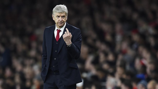 Masa depan manajer Arsenal itu semakin dipertanyakan usai kalah dari Watford 1-2 di perempat final Piala FA.