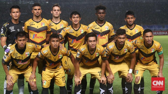 Subangkit menyatakan dirinya tak terlalu banyak mengubah filosofi dan gaya permainan tim dari gaya kepelatihan pelatih sebelumnya.