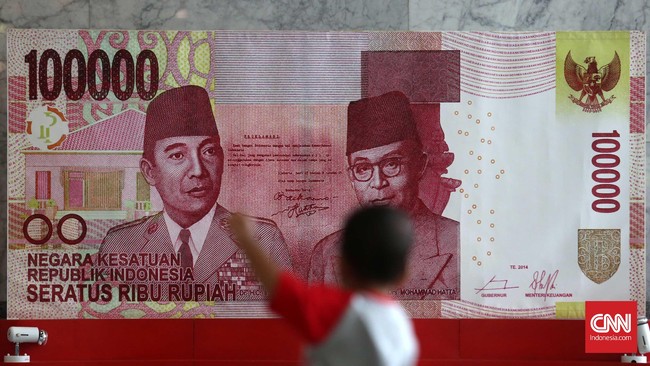 Implementasi redenominasi rupiah harus memperhatikan beberapa kondisi di antaranya kondisi politik dan ekonomi yang stabil serta keberhasilan sosialisasi.