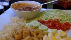 img-title Resep Gado-gado Jamie Oliver yang Tuai Banyak Komentar