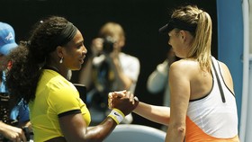 Pertarungan Panas Sharapova-Williams dalam Bidikan Kamera