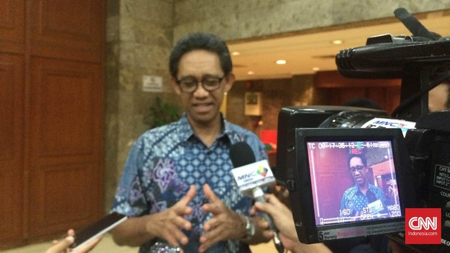 Skema baru yang ditawarkan memberi jalan untuk menitikberatkan investasi vendor ponsel terhadap 90 persen software atau 90 persen hardware.