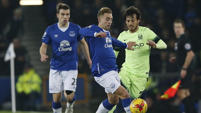Menjelang laga semifinal leg kedua Piala Liga melawan Manchester City, winger Everton, Gerard Deulofeu, mengucapkan nazar.