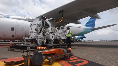 Pertamina Beri Diskon Harga Avtur di 37 Bandara saat Libur Nataru