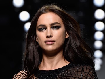 img-title Jadi Model, Irina Shayk Sempat Krisis Identitas Benci Jadi Perempuan
