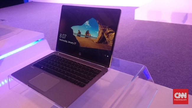 Komputer jinjing EliteBook Folio diklaim HP lebih ringan dan lebih tipis dibandingkan MacBook, sehingga jadi andalan HP untuk bersaing di segmen premium.