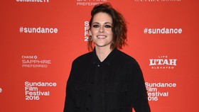 Aksi Unjuk Rasa 'Women's March' di Festival Sundance