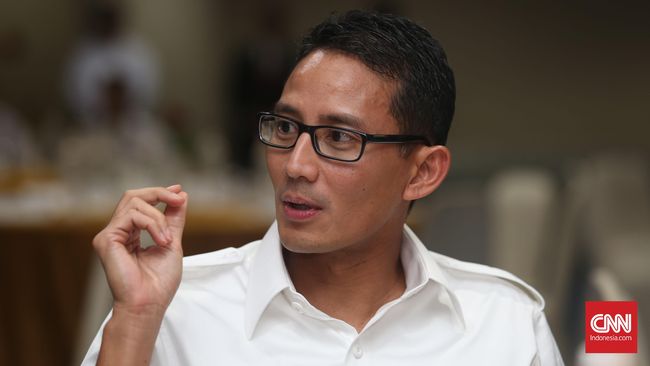 Sandi Mengaku Gantikan Ratna Sarumpaet dengan Dokter Gamal Kedekatannya dengan Gamal diceritakan Sandi karena keduanya sama-sama aktif merancang wirausaha sosial.