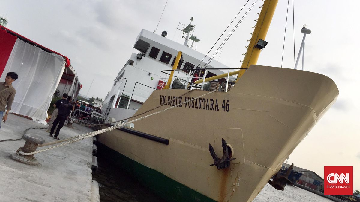 Kapal Tabrak Pemukiman Di Banda Neira, Diduga Gangguan Mesin