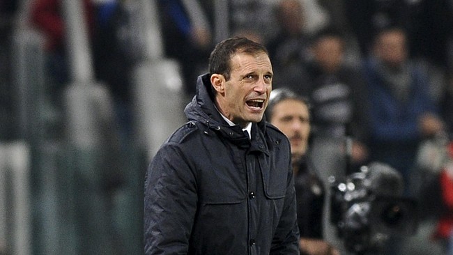 Massimilliano Allegri dianggap Giovanni Galeone lebih baik bergegas untuk segera hengkang ke Chelsea dan meninggalkan Juventus.